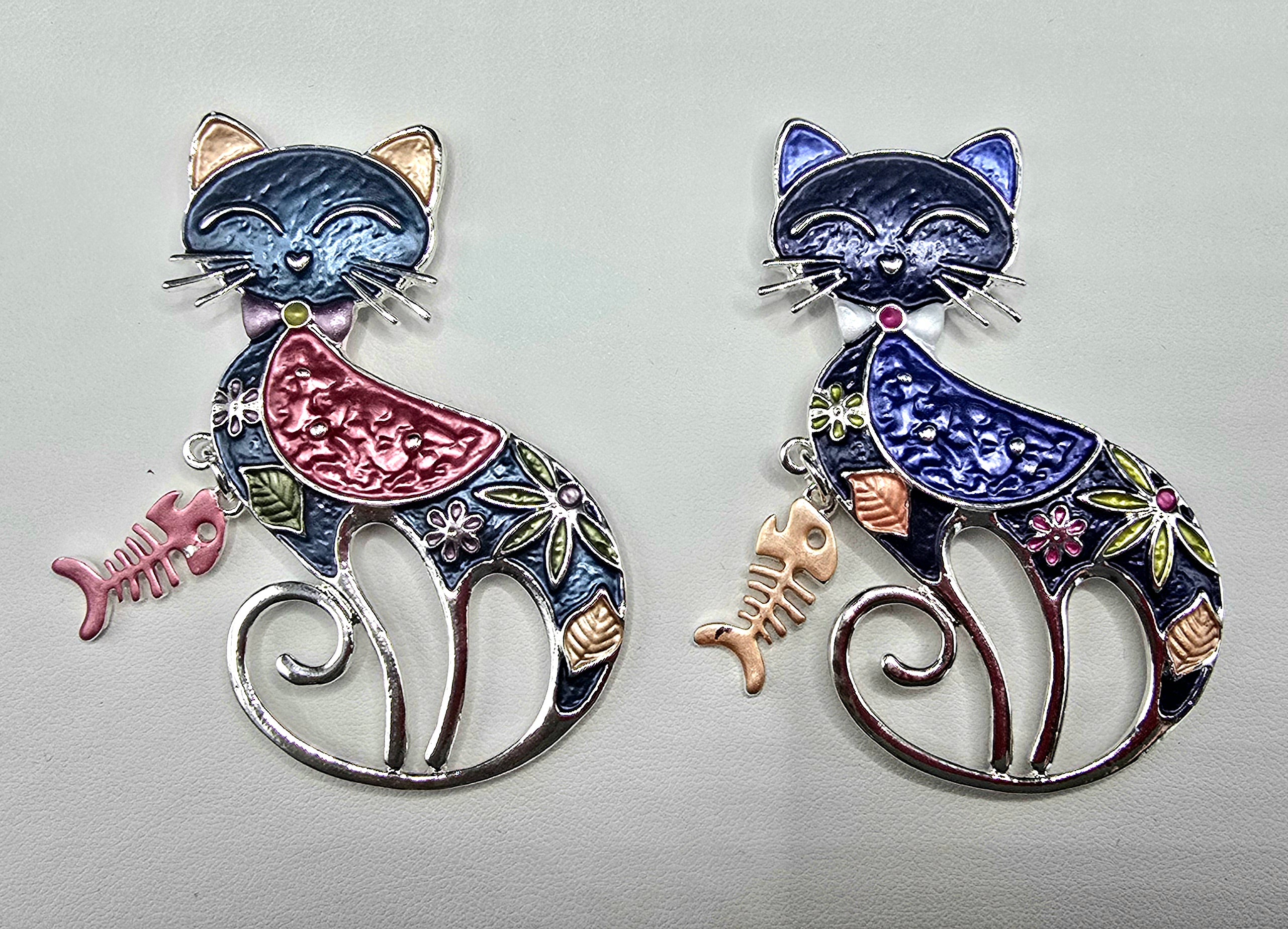 Playful CAT Magnetic Brooch
