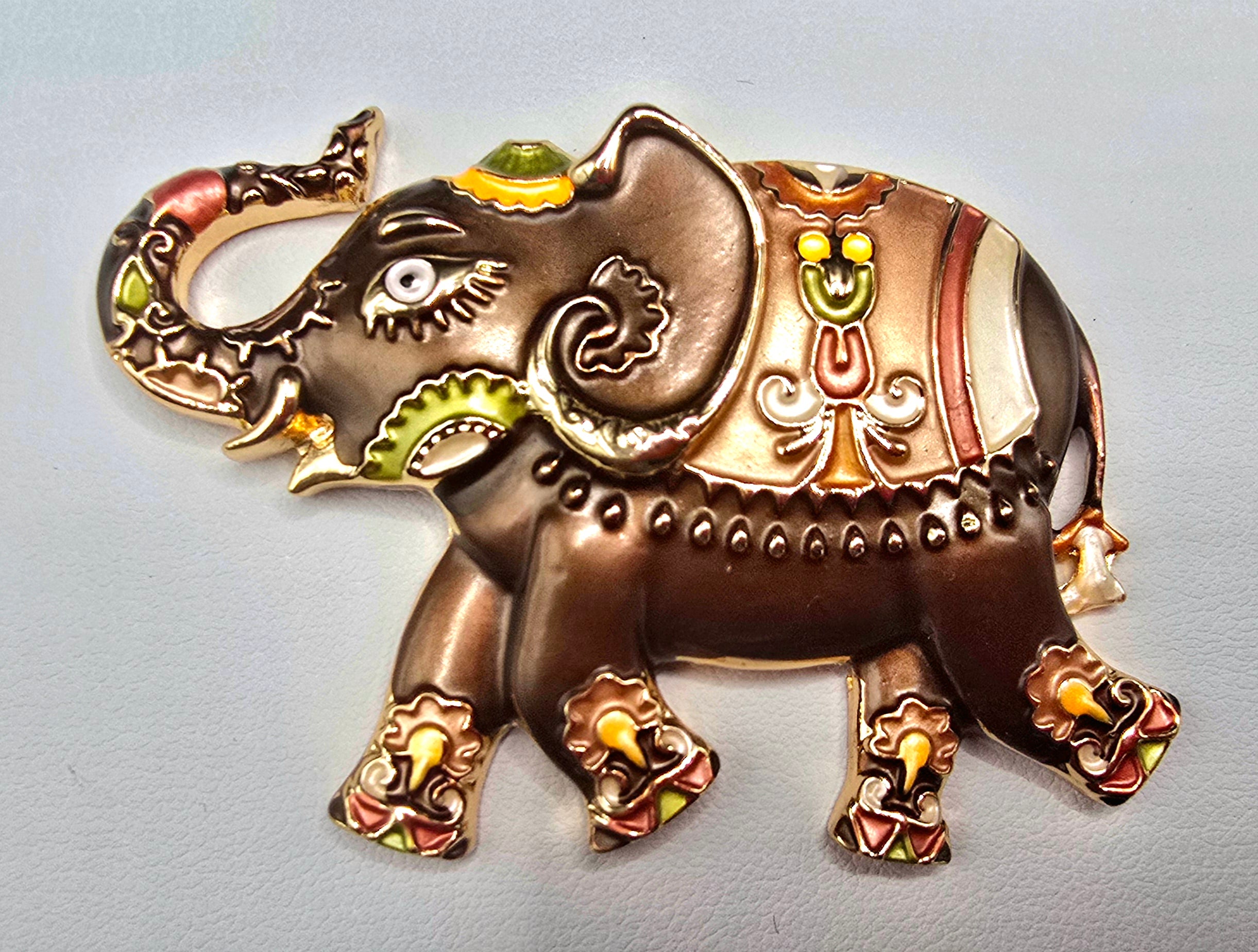 Beautiful Elephant Magnetic Brooch