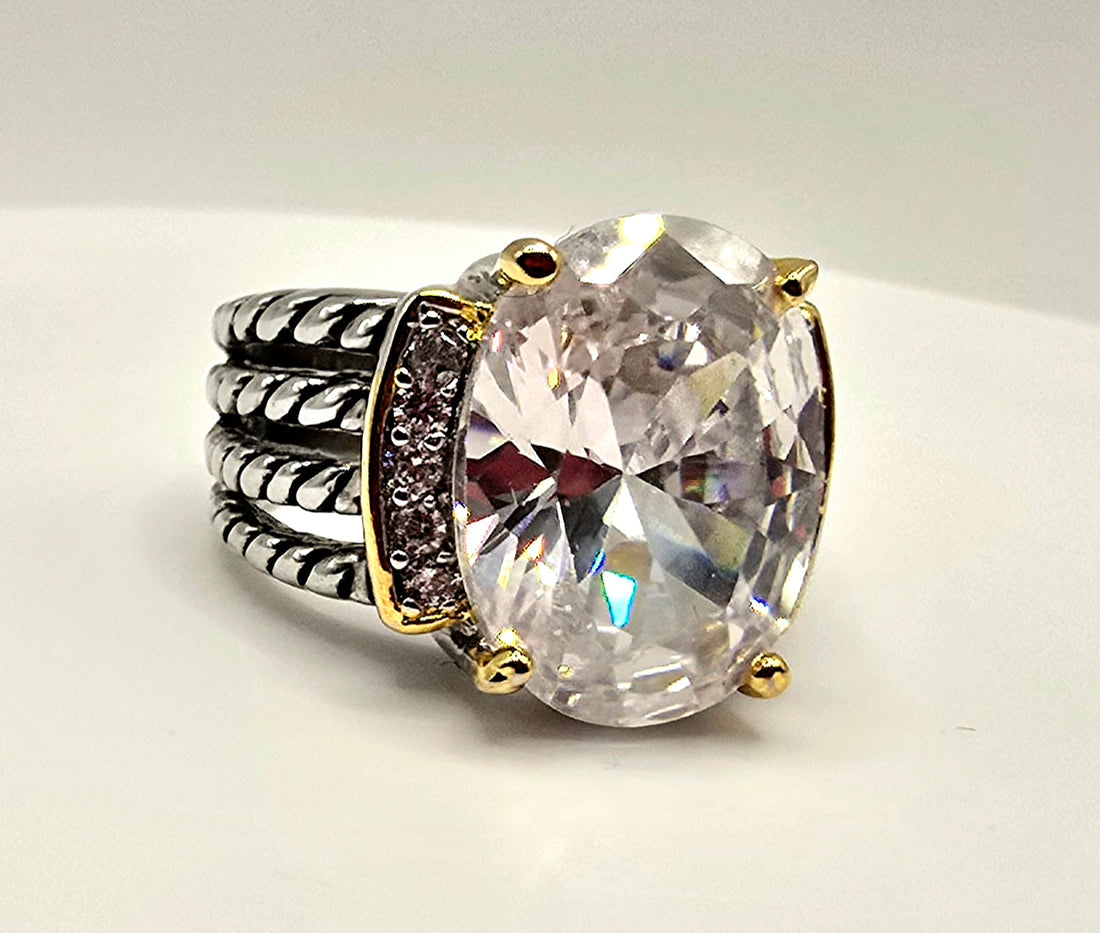 Two-Tone Cable Band Solitaire Cocktail Ring